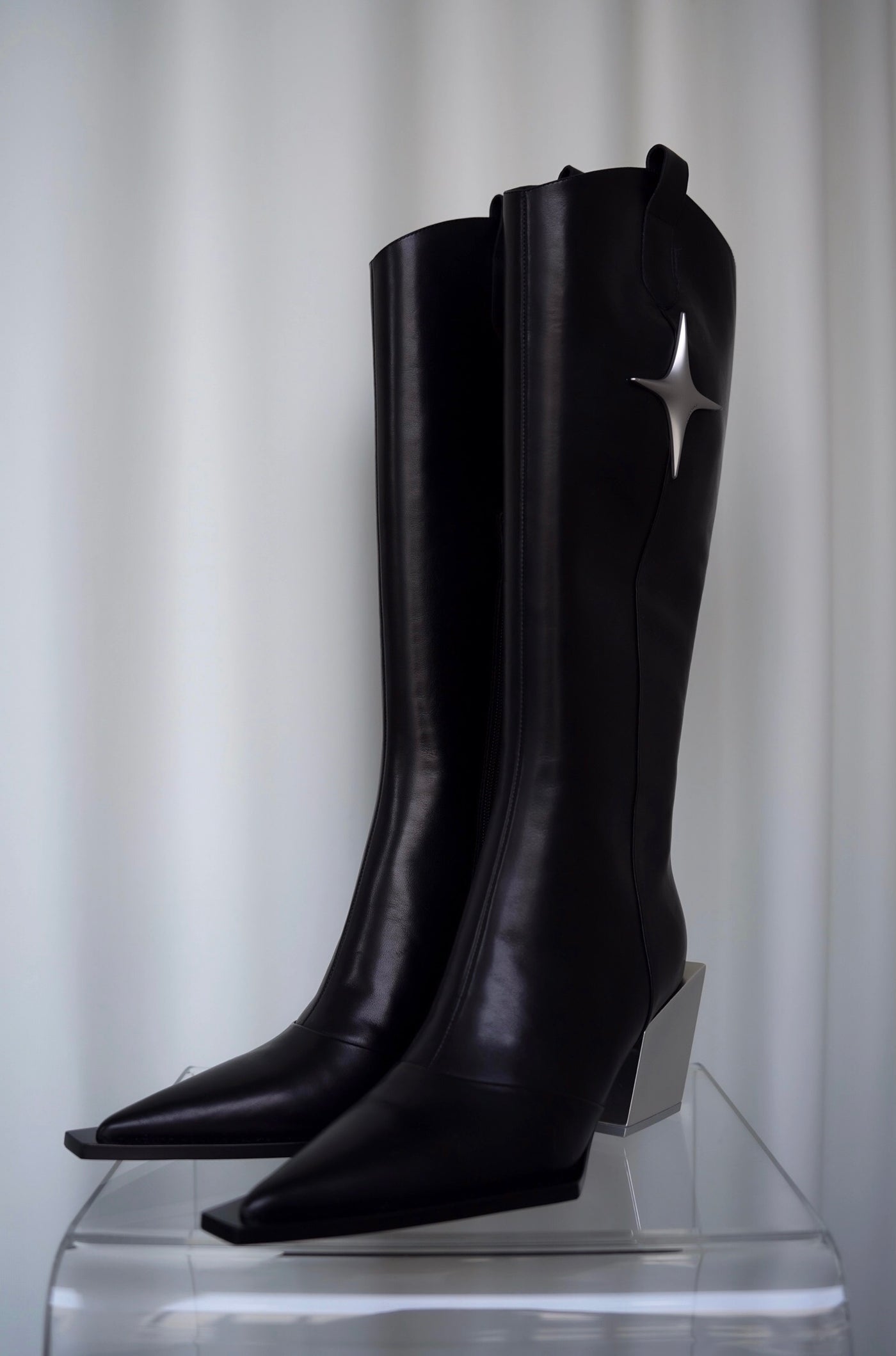 ANNAKIKI  / Leather pointed high tube Knight boots