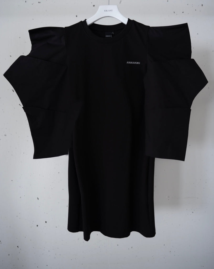 ANNAKIKI 3D cut shaped sleeve shirt | www.rjflaw.com