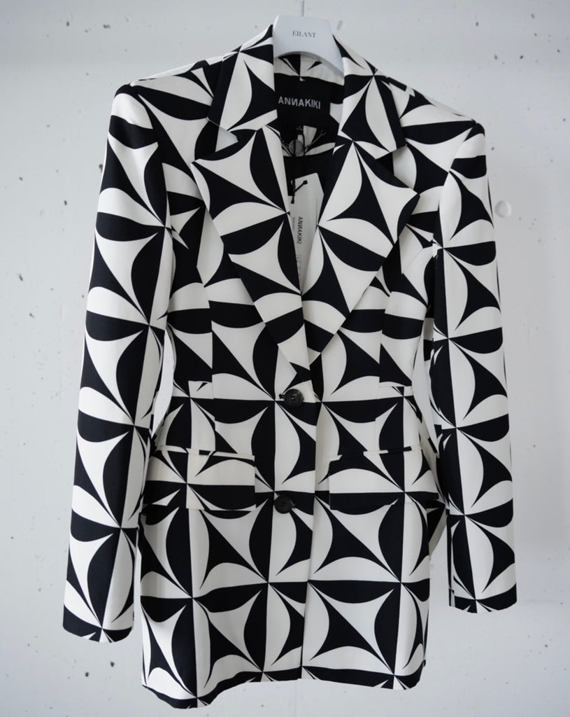 ANNAKIKI Geometric design blazer - その他